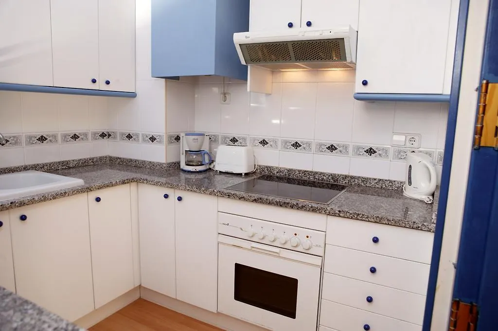 Hola Sitges Apartments
